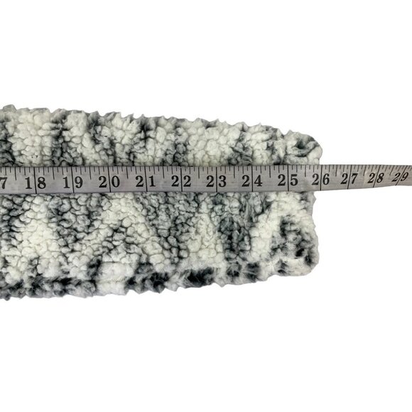 Cozy Sherpa Women Super Chunky & Soft Pullover Sweater - Picture 5 of 5